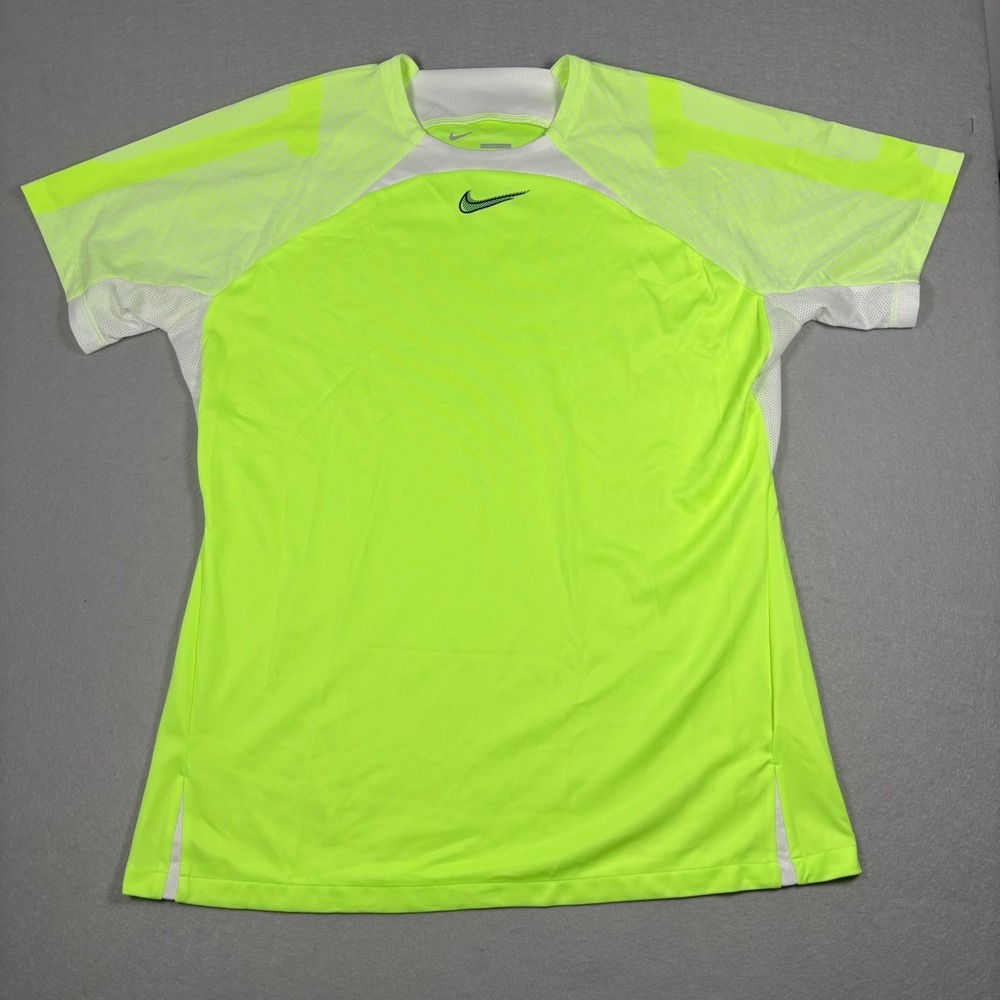 Nike Women's Dri-FIT Strike Soccer Jersey Neon Green Size XL DV2868-358 Futbol